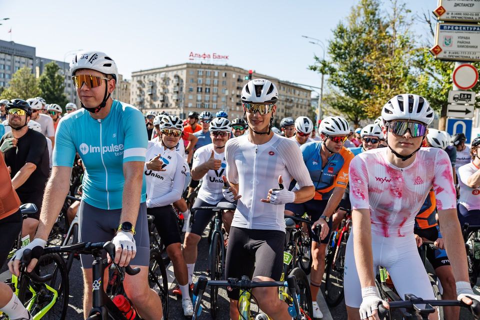 Фото 4f5f8fb008cb41399de413e53aa75b9a с события Cyclingrace Вечернее Садовое