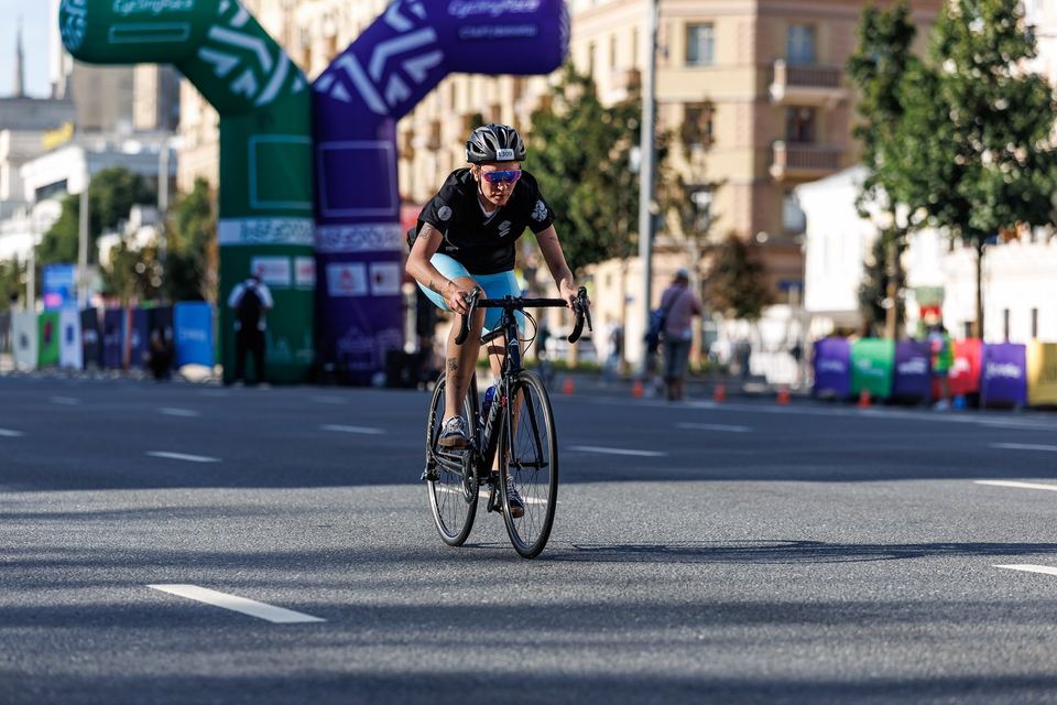 Фото 0d0c3e7230c241f7baffb1aa77794630 с события Cyclingrace Вечернее Садовое