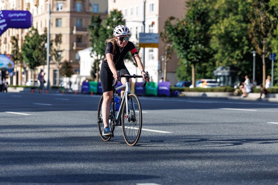 Фото 85e2dc4a7c2e45e7b4c420c69d581301 с события Cyclingrace Вечернее Садовое