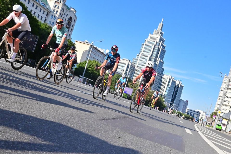 Фото 6c4cd27b03e24ef3aac378e87ded14c8 с события Cyclingrace Вечернее Садовое