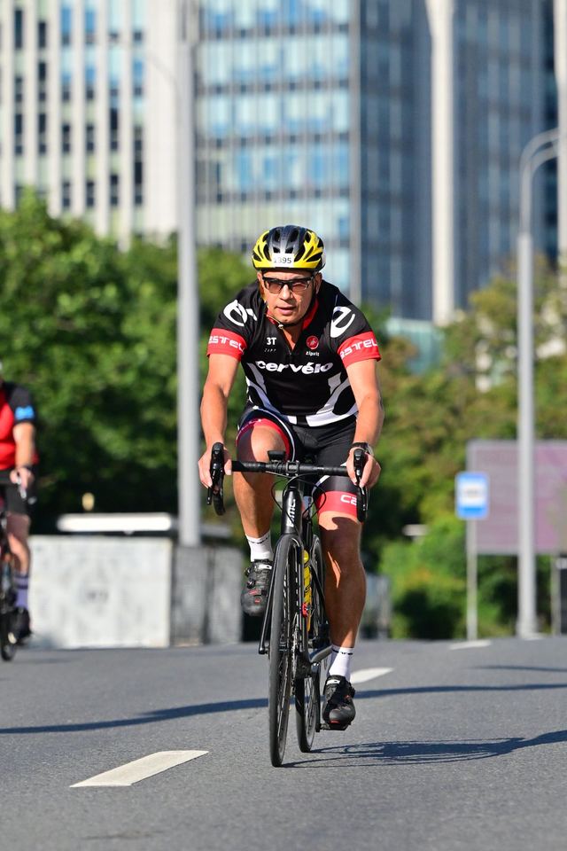 Фото 9eea3b0c02514a0da270d0fc75efeee8 с события Cyclingrace Вечернее Садовое