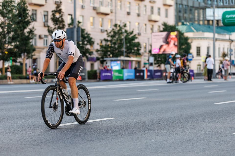 Фото 5e7c4c2439e24dc784c5bdf7cc06009a с события Cyclingrace Вечернее Садовое