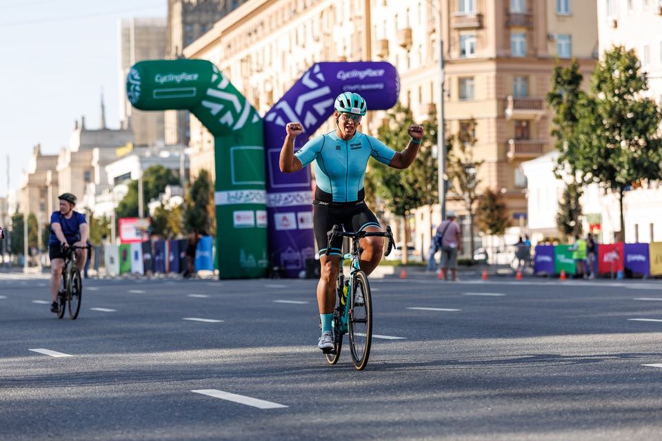 Фото d08f4921934a4aaeb1e3f9f2ff9a5e7c с события Cyclingrace Вечернее Садовое