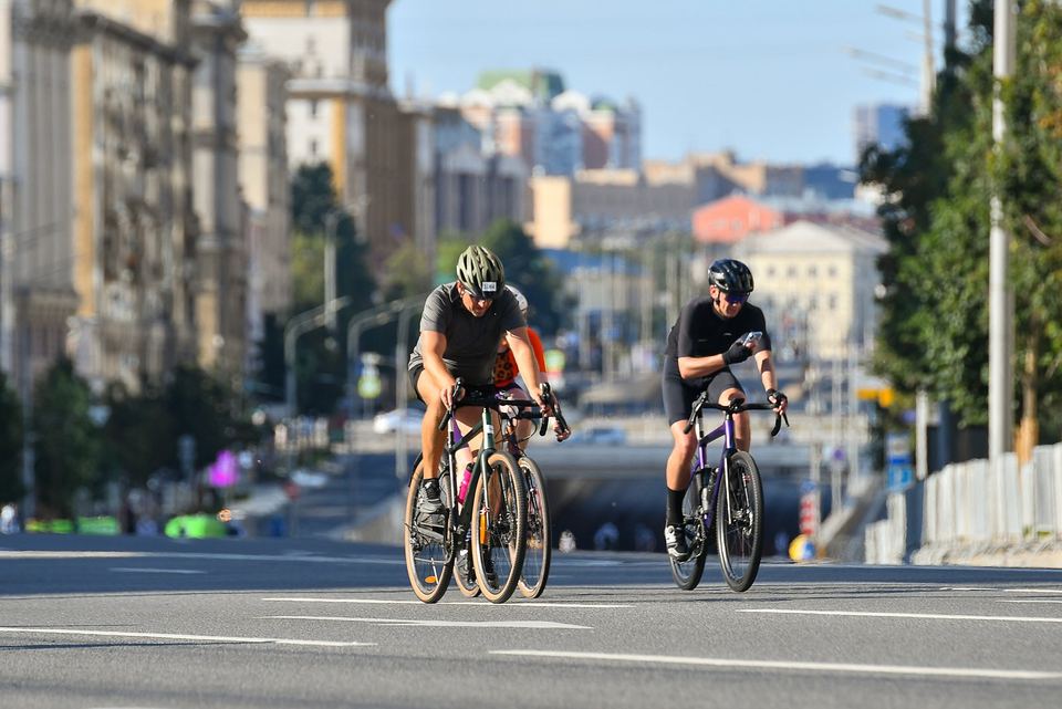 Фото 03fdbdbaf7fb43659754d01df11ec2d2 с события Cyclingrace Вечернее Садовое