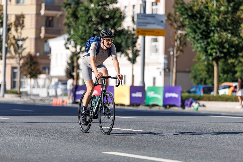 Фото 6c7fdeb4530240c4bc91cf0f5c5a2c15 с события Cyclingrace Вечернее Садовое