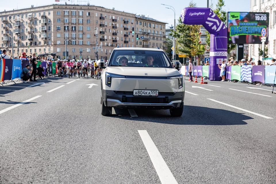 Фото be6a3d6a8da44005a265e6e7da11c38f с события Cyclingrace Вечернее Садовое