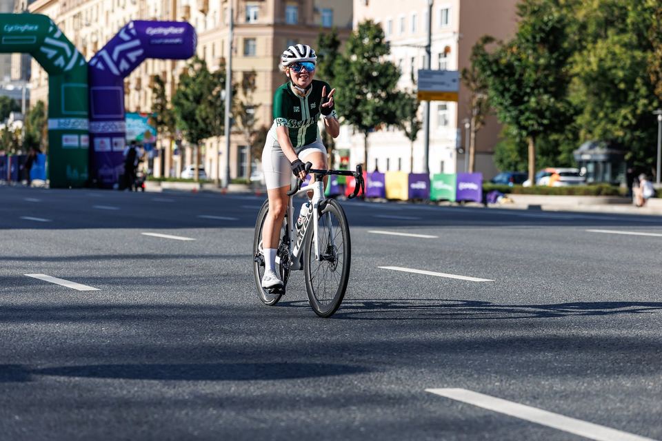 Фото 9dc20b1e0e9a4de583d66514659d6b2c с события Cyclingrace Вечернее Садовое