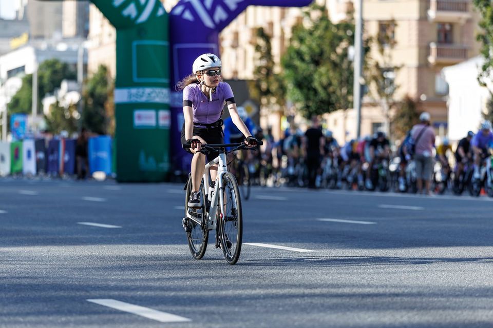 Фото ef44fe5139a744d1979438a033440c71 с события Cyclingrace Вечернее Садовое