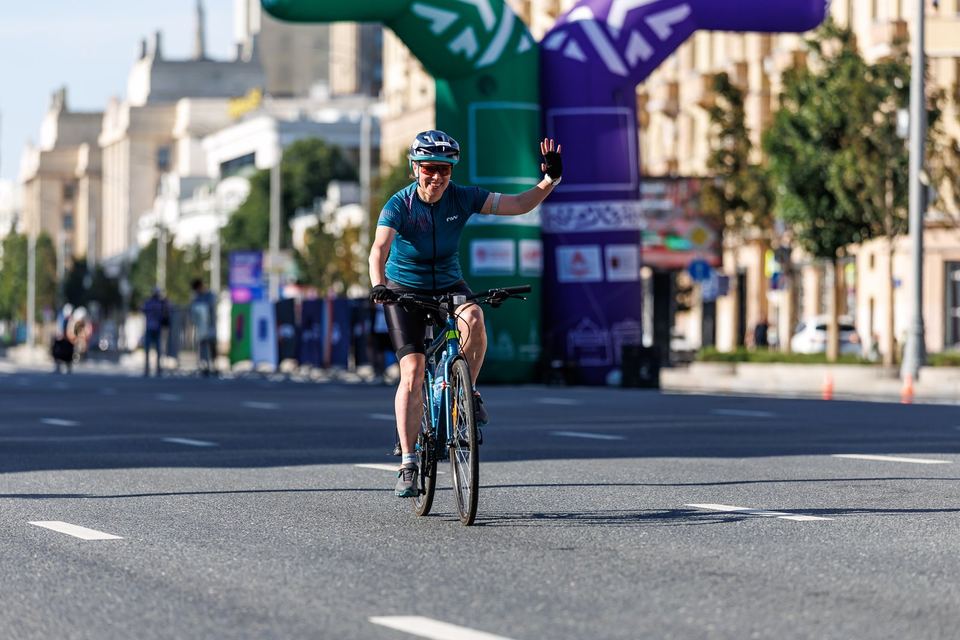 Фото 58a9c18ed8f0461e821630a5ca556af5 с события Cyclingrace Вечернее Садовое