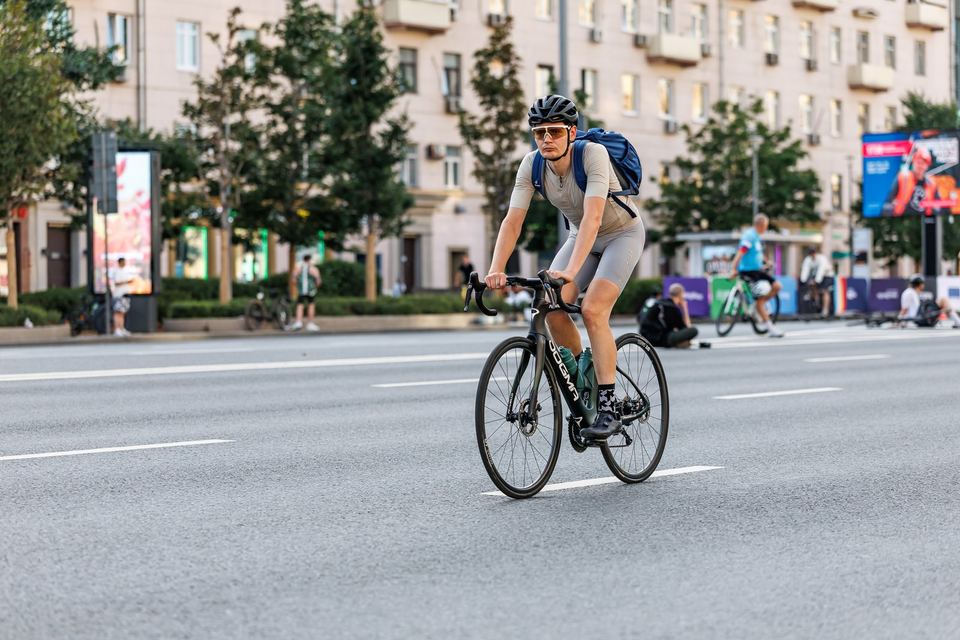 Фото d76f02fb52414ea4be1fdebffaa3ce46 с события Cyclingrace Вечернее Садовое