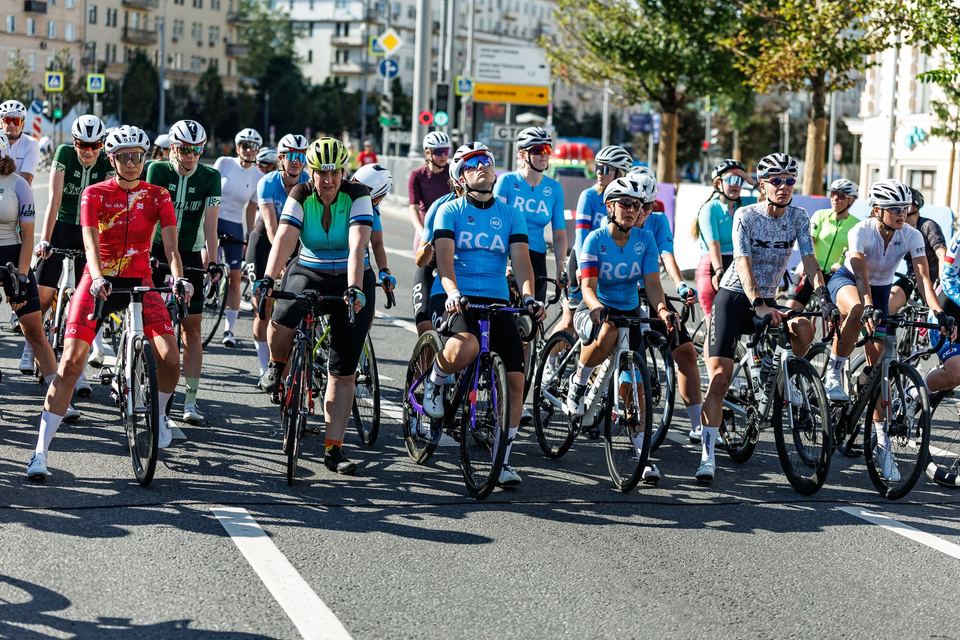 Фото 91d2de1cdb5647de94edd2b565b61368 с события Cyclingrace Вечернее Садовое