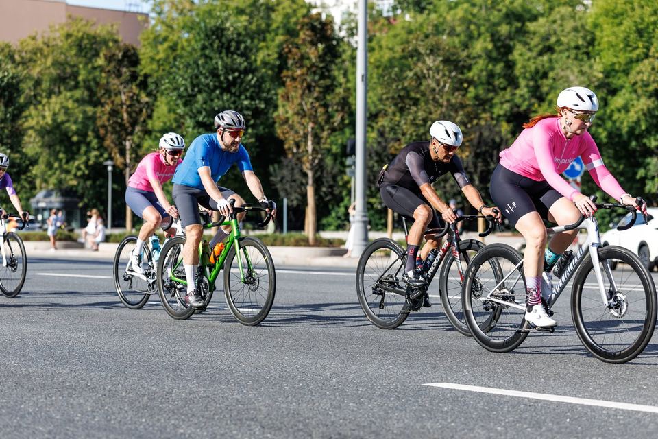 Фото a806384b06da4b2f9a7387f67e1eb6a1 с события Cyclingrace Вечернее Садовое