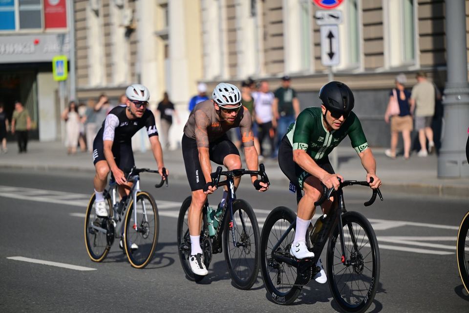 Фото ce6686768a36444e973786dbf04516b4 с события Cyclingrace Вечернее Садовое