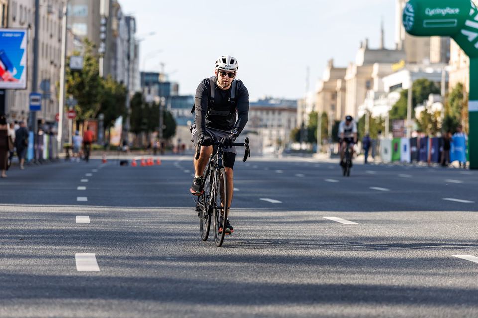 Фото 0ffbb036ba7f4aa6ada080b6927242f5 с события Cyclingrace Вечернее Садовое
