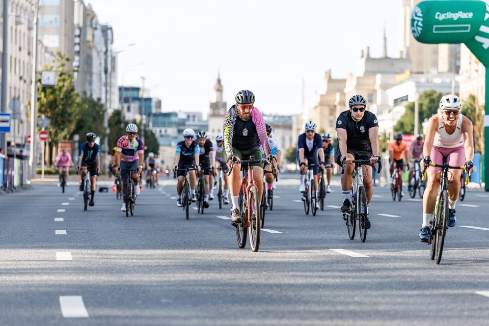 Фото c6dc84af1f174aff9ac85f991077fb41 с события Cyclingrace Вечернее Садовое