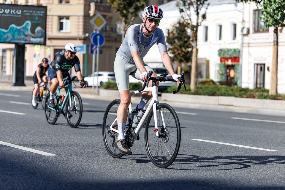 Фото ad4e60f4decd4f46bdd63c5167076ddc с события Cyclingrace Вечернее Садовое