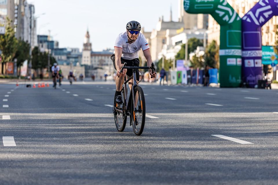 Фото 6bf3f4d3871f4251a467e0e32951e8d2 с события Cyclingrace Вечернее Садовое