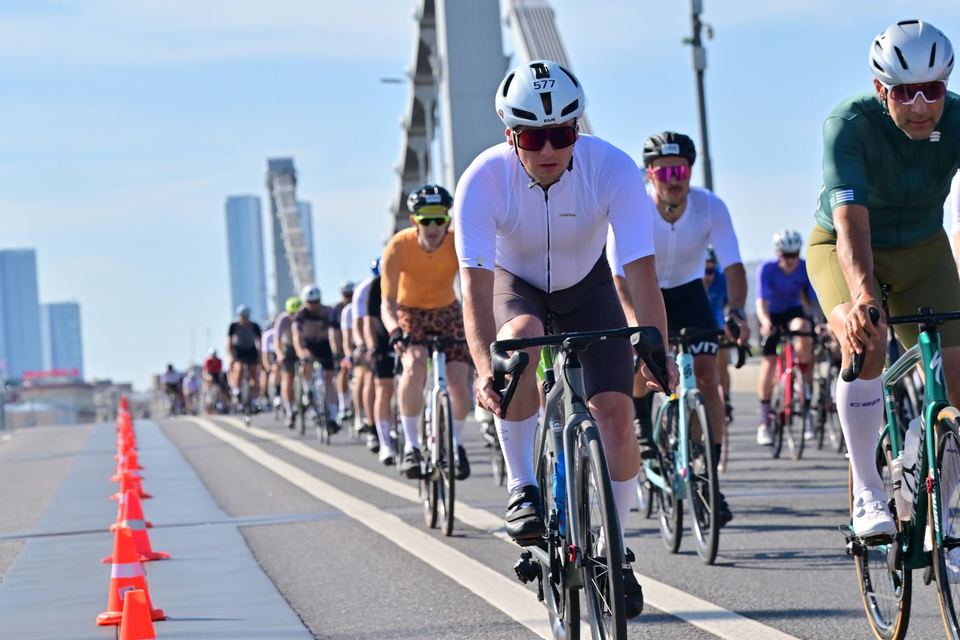 Фото ce4bb5bb364a4320b8f66e68d7993842 с события Cyclingrace Вечернее Садовое