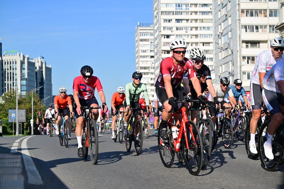 Фото ee8d0255cd3a4fc9b579f82ee59a8d54 с события Cyclingrace Вечернее Садовое