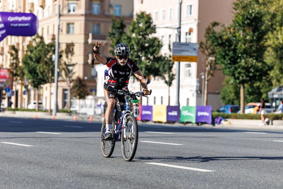 Фото 1b944f13eee3423ea216b1b08ecf9695 с события Cyclingrace Вечернее Садовое