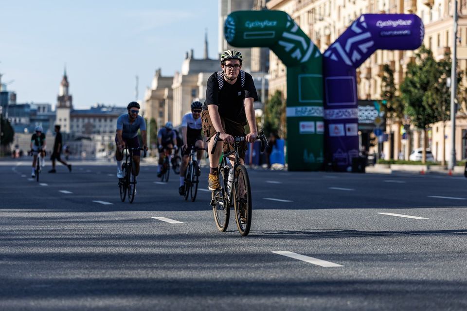 Фото 764d792b38974fc79a9ebfa8b36a1005 с события Cyclingrace Вечернее Садовое