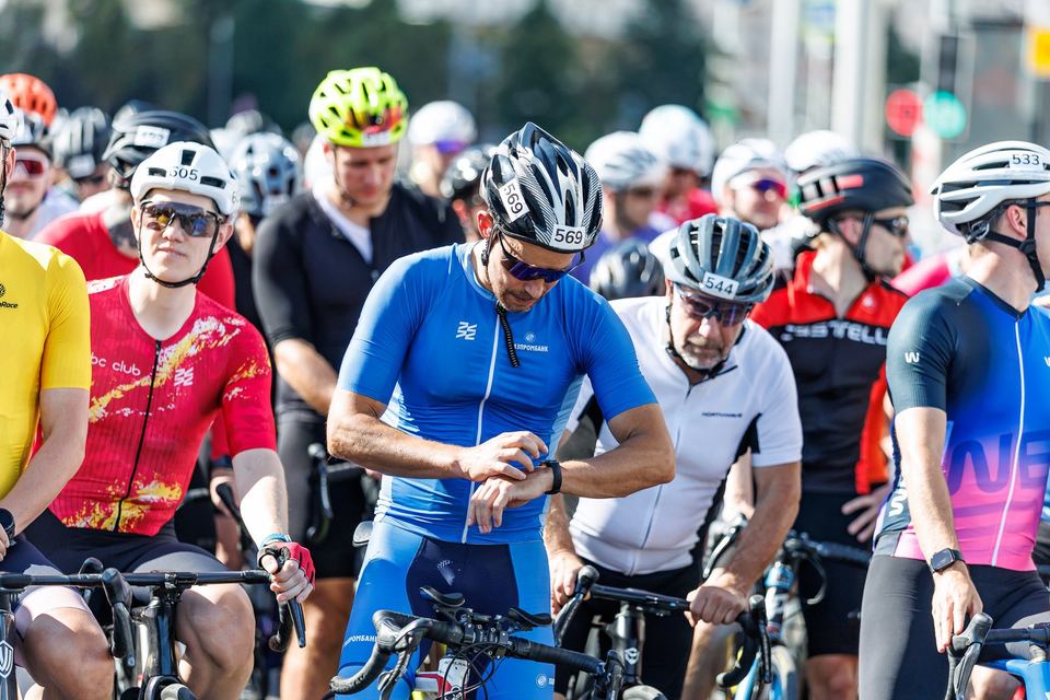 Фото 5b9594bf1575448e99064a4e56f413e4 с события Cyclingrace Вечернее Садовое