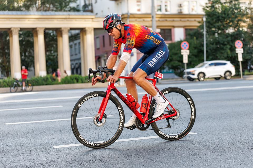 Фото bb713a7a54f843c2bf0fc7fa1d35c06d с события Cyclingrace Вечернее Садовое