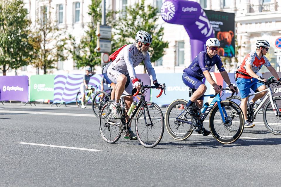 Фото 46dc7bb349694d48b97ffd183a9242f7 с события Cyclingrace Вечернее Садовое
