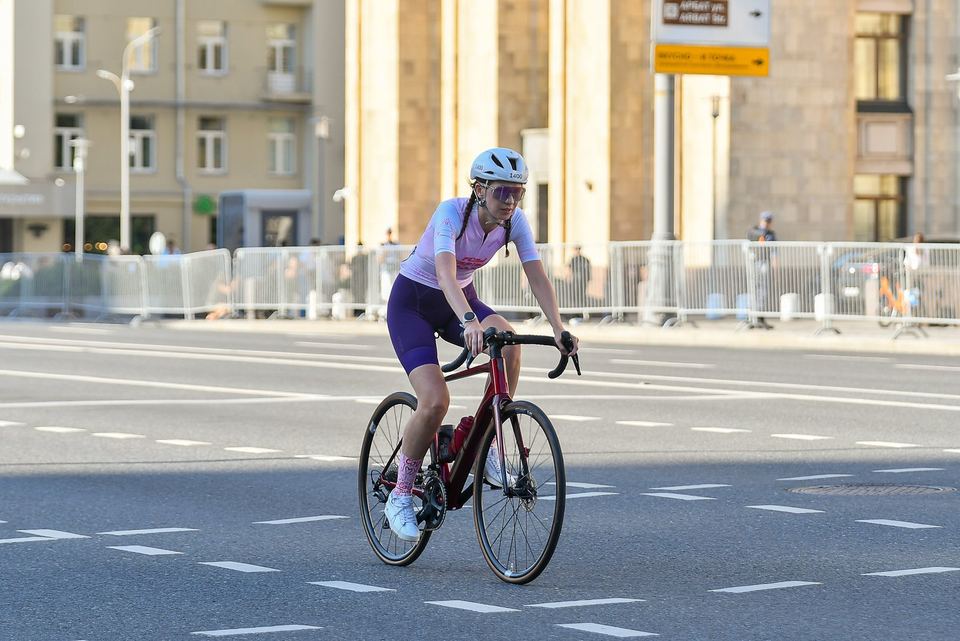 Фото 90bdf7d8f7eb4c61a04adc854474d5ca с события Cyclingrace Вечернее Садовое
