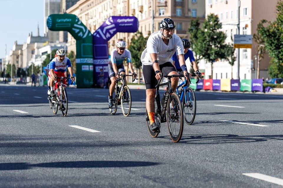 Фото 65bb753c8edc454982102bb81423f562 с события Cyclingrace Вечернее Садовое