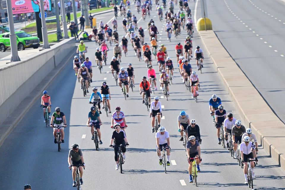 Фото 2e1b5c194d7849b7b77021c3df1e6b18 с события Cyclingrace Вечернее Садовое