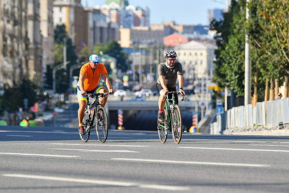 Фото f91b98b25a654895a650b34133eb8c30 с события Cyclingrace Вечернее Садовое