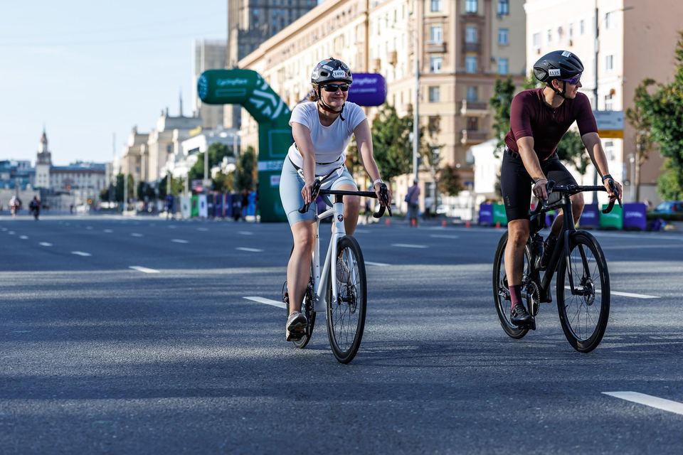 Фото e6a4411c1a3c47588c03bb369f690e00 с события Cyclingrace Вечернее Садовое