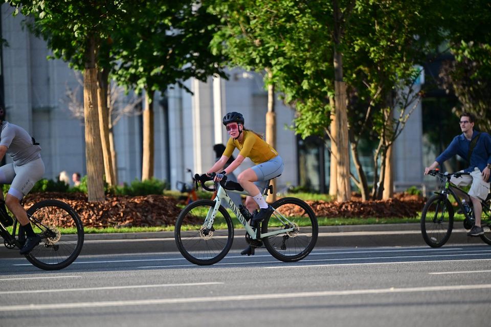 Фото 9c8c60bce11544a3bbf992ff9ab4efba с события Cyclingrace Вечернее Садовое