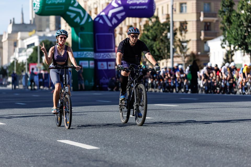 Фото 22e92f568fdf4a1e8ab36cd7f06a9fd9 с события Cyclingrace Вечернее Садовое