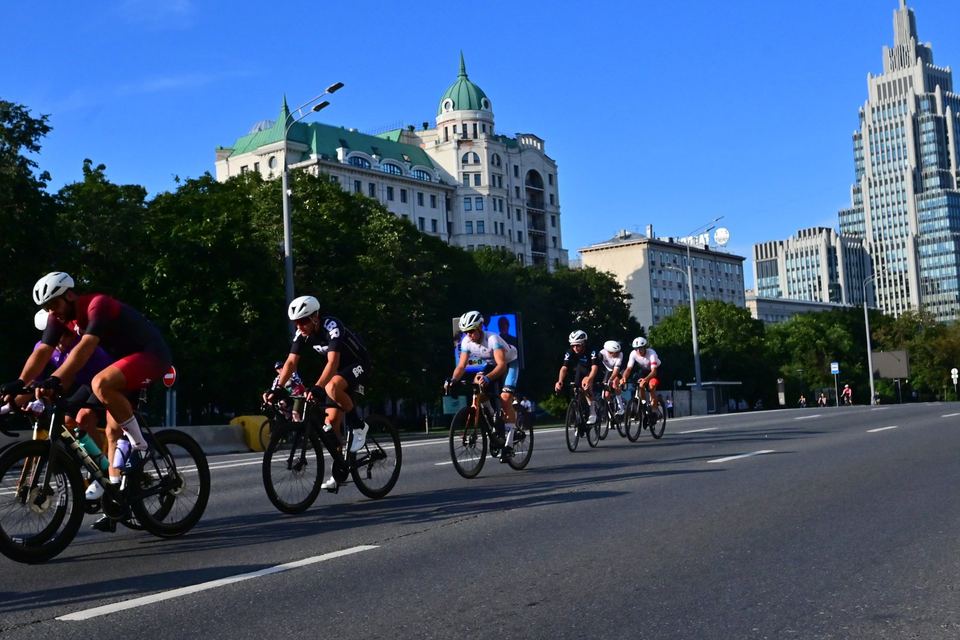 Фото 7b21f86f5f844021a012f17d1925bf04 с события Cyclingrace Вечернее Садовое