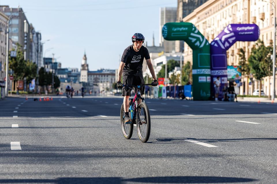 Фото 718b854f04f641cf95559b60e6a52d2b с события Cyclingrace Вечернее Садовое