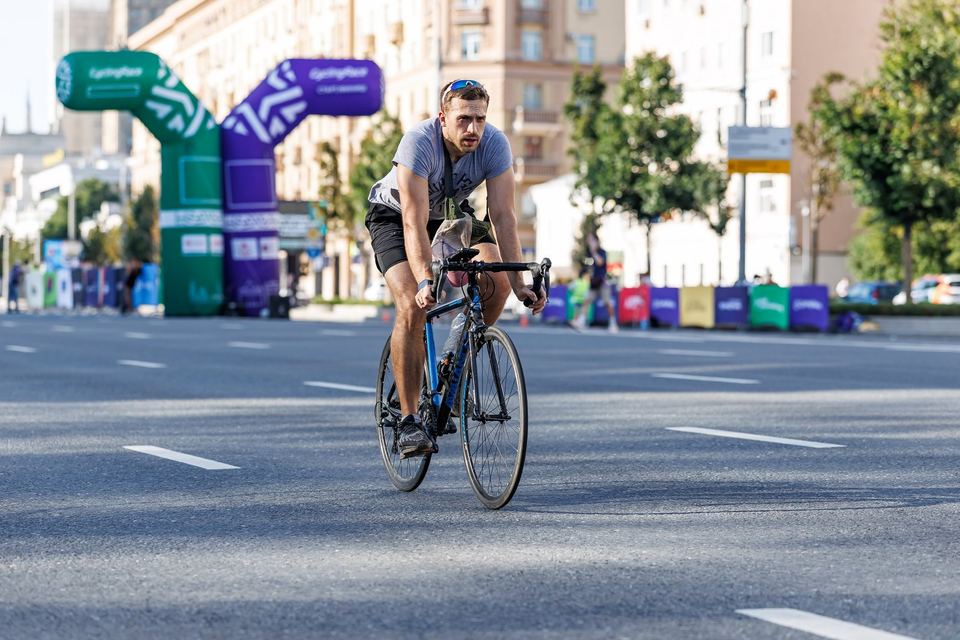 Фото 17b963f4861445f1a66e7fd46010c5dc с события Cyclingrace Вечернее Садовое