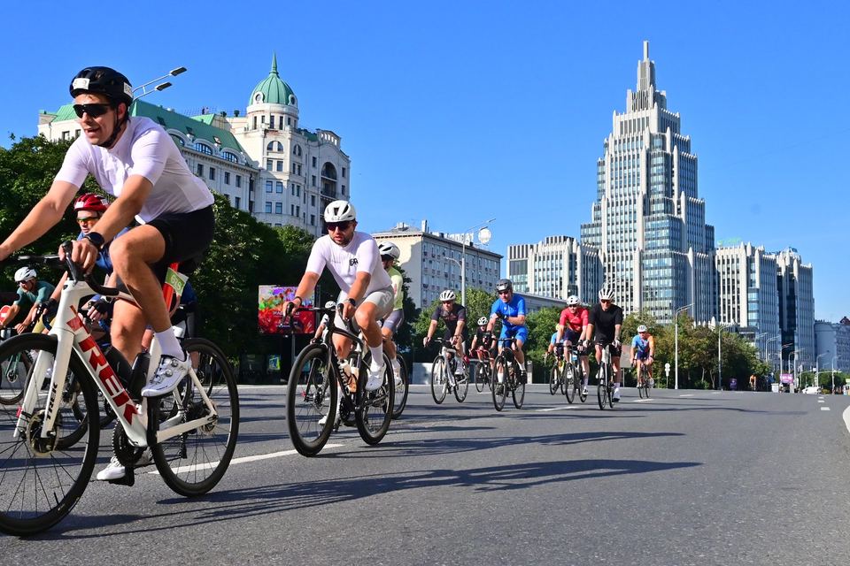 Фото e5a3d59ce8464e22bd98baf23dd12721 с события Cyclingrace Вечернее Садовое