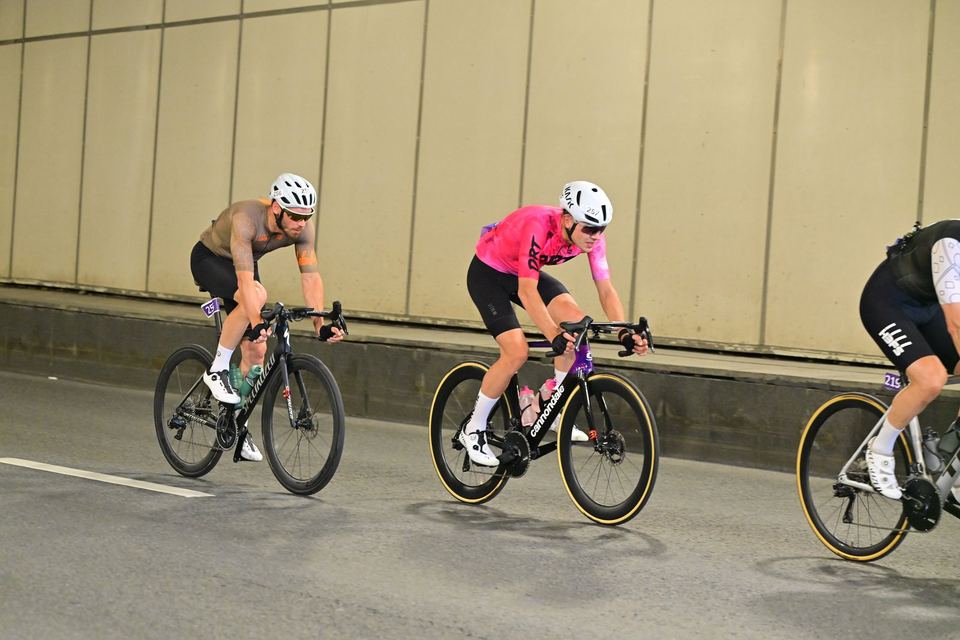 Фото 261f8c119aa048ea8ce2bcfa10200347 с события Cyclingrace Вечернее Садовое