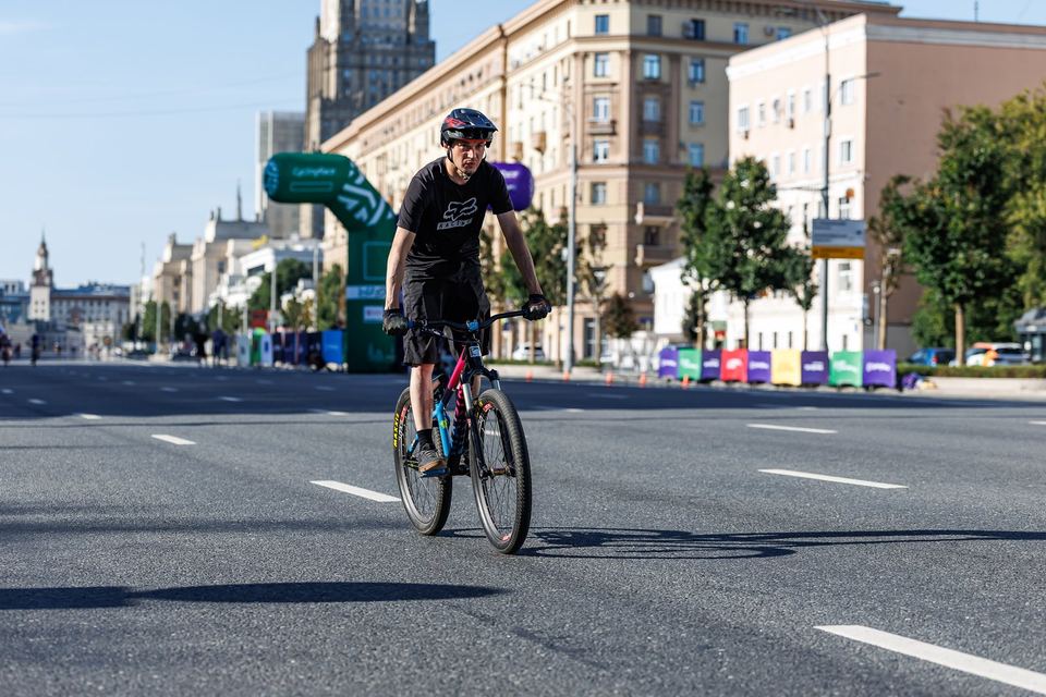 Фото 94b6da011099408f9b25480b42f1295b с события Cyclingrace Вечернее Садовое