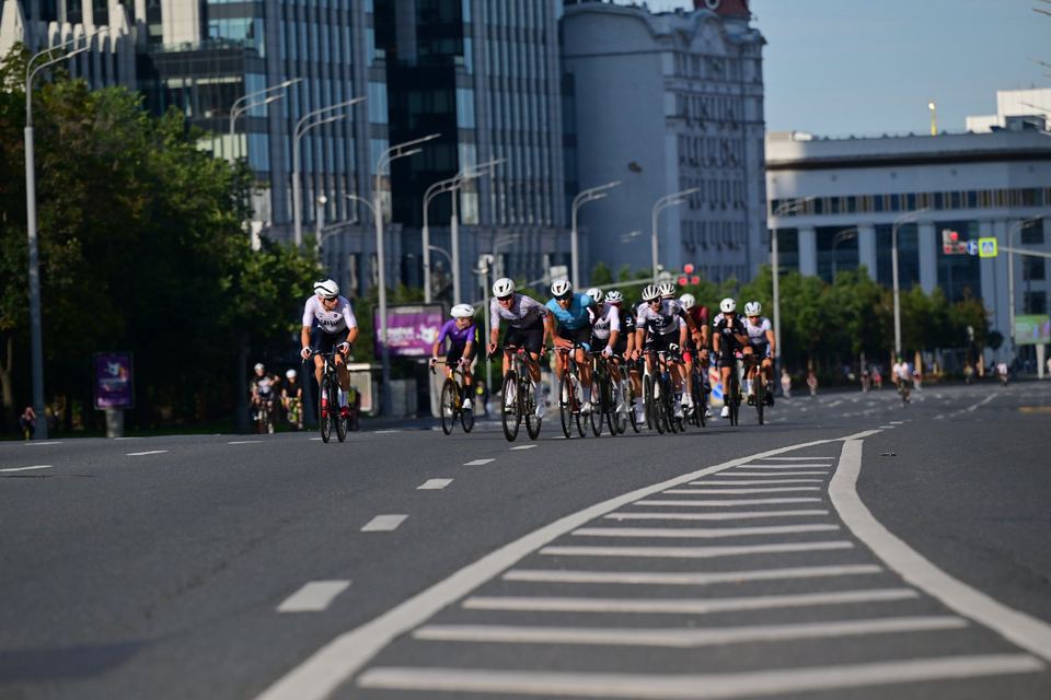 Фото 15ab5e9ef63d468983d53bfbef592942 с события Cyclingrace Вечернее Садовое