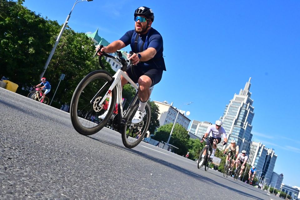 Фото d8bdabc1f94c4f8e9ca32c06cc4f0c52 с события Cyclingrace Вечернее Садовое