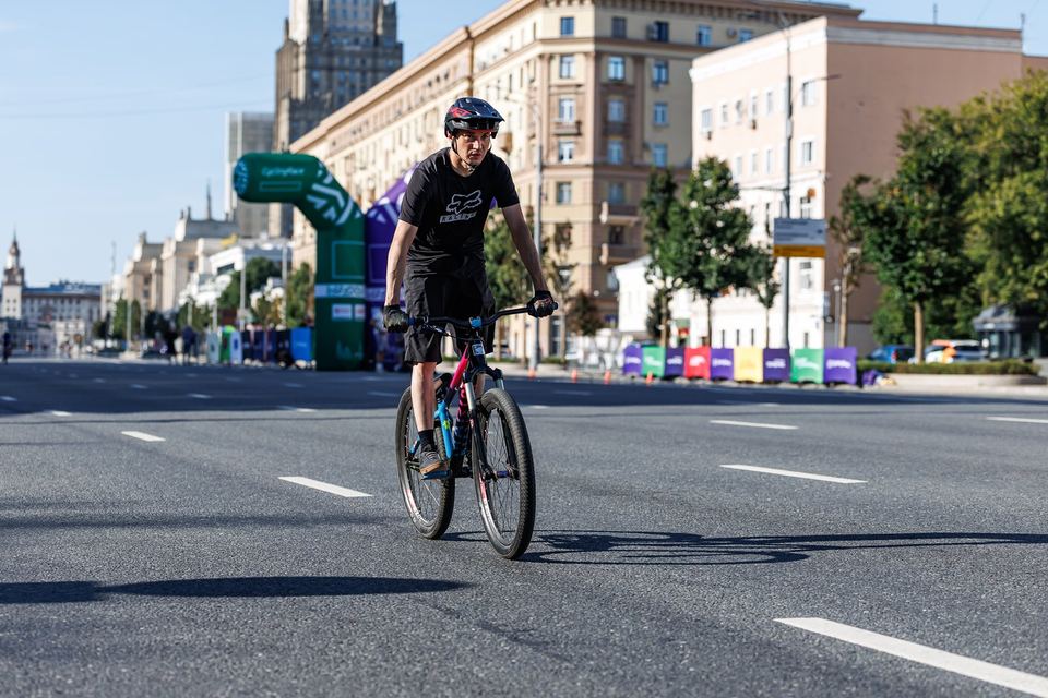 Фото 42ff36bde3344219b2d81821a32b88b0 с события Cyclingrace Вечернее Садовое