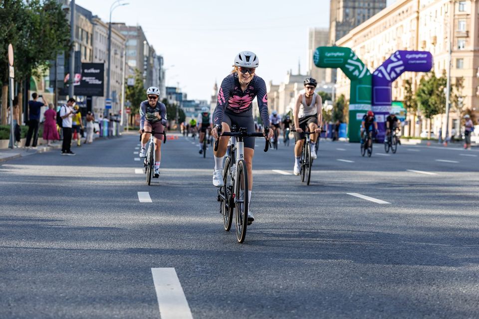 Фото 105e7cfc01c54a5186ee3b6d19cc7ae7 с события Cyclingrace Вечернее Садовое