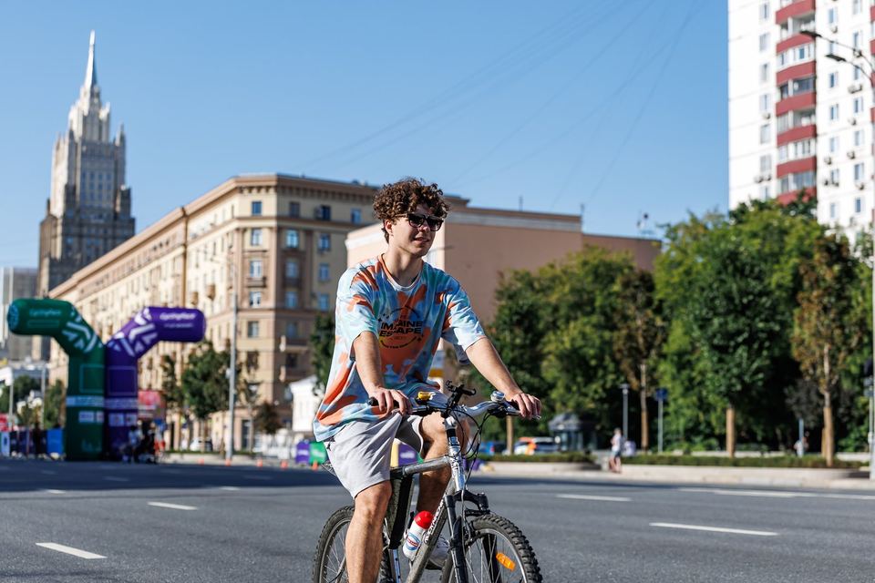 Фото f21fdb8ba6e34990993873ceef364158 с события Cyclingrace Вечернее Садовое