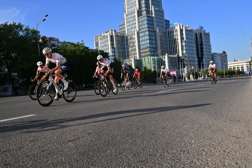 Фото b490e4f43aea4e4c92dc5e0e7e1f653f с события Cyclingrace Вечернее Садовое