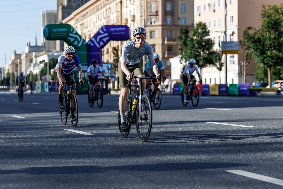 Фото b04f646f320c4a278e448858c0203475 с события Cyclingrace Вечернее Садовое