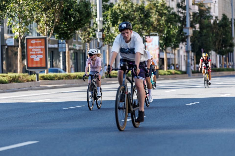 Фото 8db639a4d1c24179b6a6f628933e4407 с события Cyclingrace Вечернее Садовое