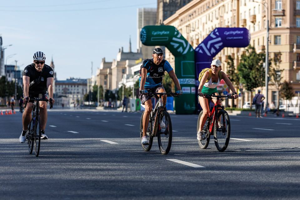 Фото bdbac7b5b1e24f92a1b5d94032d3e4e0 с события Cyclingrace Вечернее Садовое